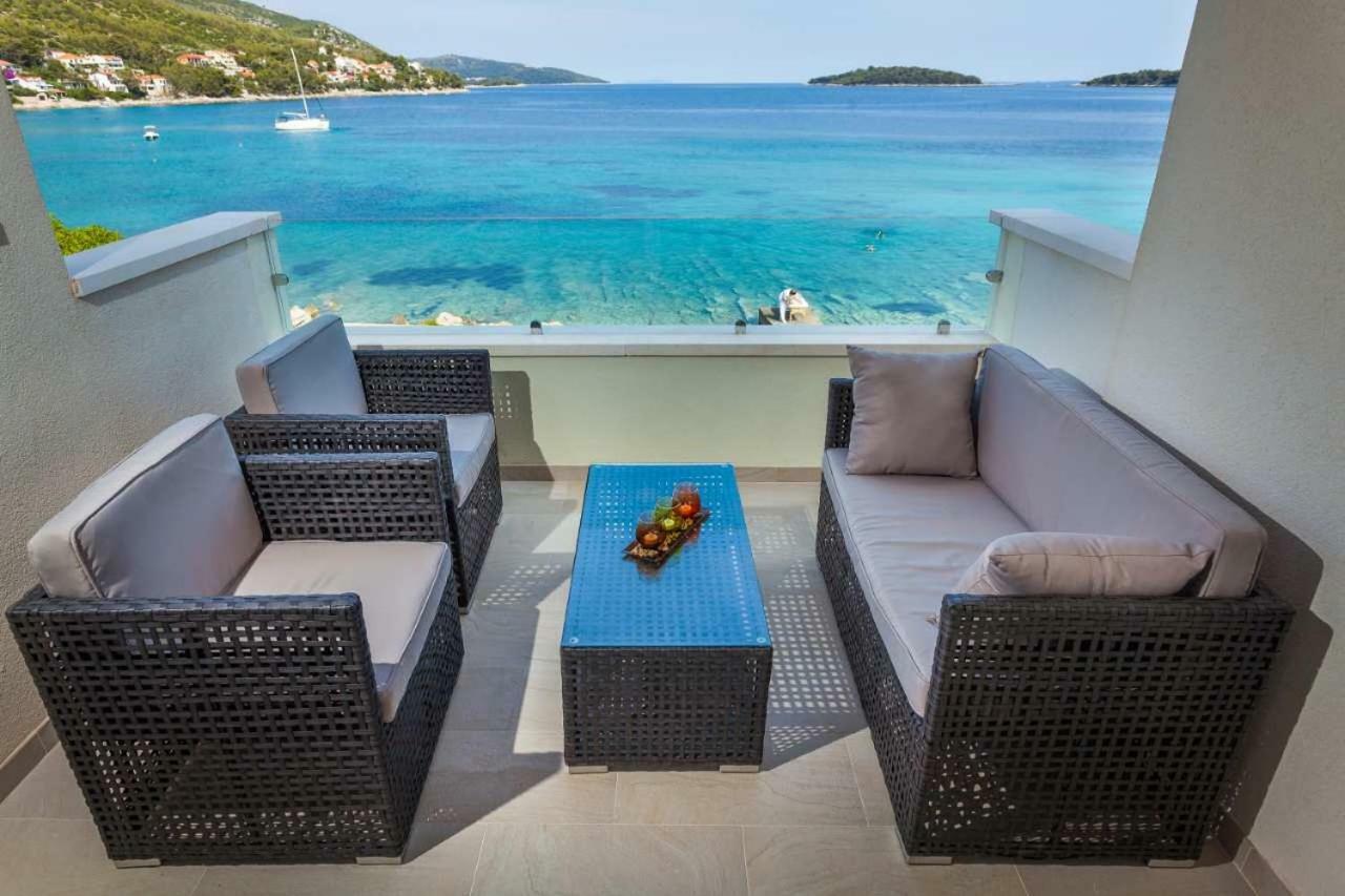 Zal Apartament Prizba