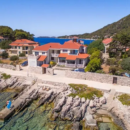 Zal Beach Apartments Prizba Exterior photo